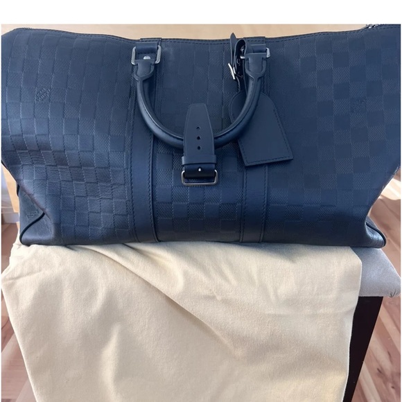 Louis Vuitton Keepall - Picture 2 of 3